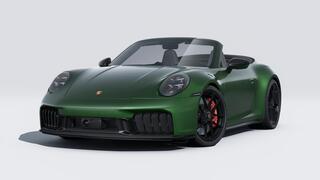 Porsche 911 Carrera 4 GTS Cabriolet