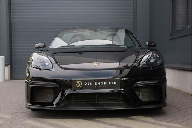 Porsche 918 Spyder 718 4.0 | Keramische | Carbon Seats | PASM + PADM | PDLS+ | Bose | Carplay | PDK | Sport Chrono Plus | Sportuitlaat | Carbon Interieur / Exterieur | PDK | 20" | Stuurverwarming | Lederpakket | Camera | Neus PPF | Glascoating | Dealer O.H