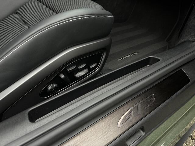 Porsche 992 911 4.0 GT3 Touring LIFT | PCCB | Matrix PDLS+