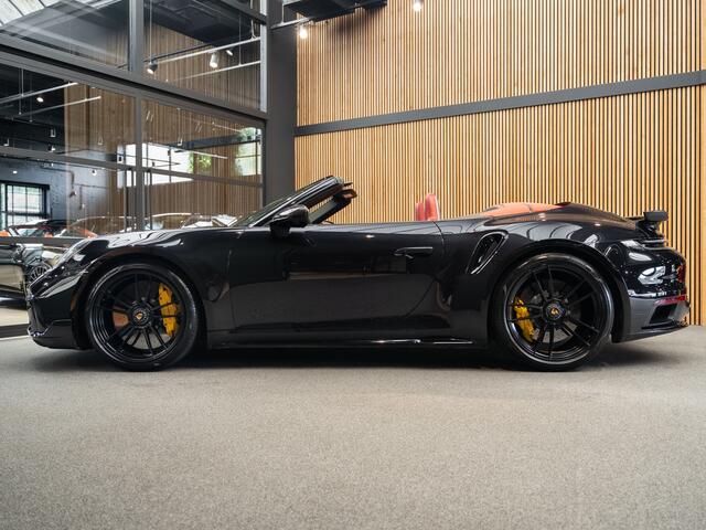 Porsche 992 911 Turbo S Cabrio Sport Pakket 911 3.8 Turbo S Volleder koeling