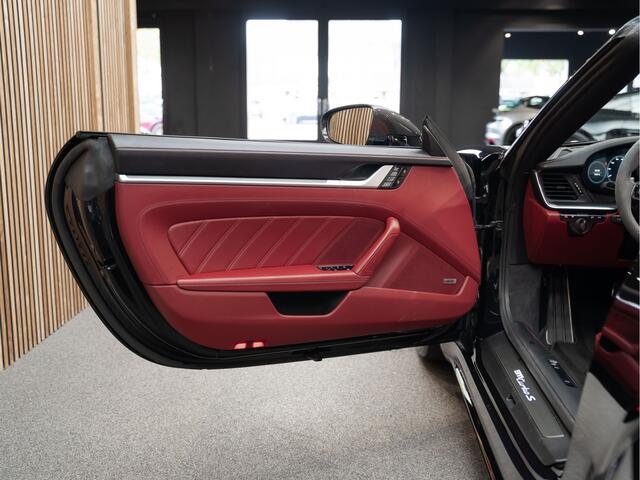 Porsche 992 911 Turbo S Cabrio Sport Pakket 911 3.8 Turbo S Volleder koeling