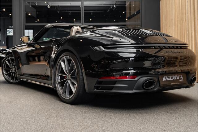 Porsche 992 911 Carrera 4S Cabrio Burmester Sportuitlaat Carbon Chrono 911 3.0 4S Cabrio Surround 18-weg Alcantara