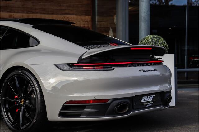 Porsche 992 911 450PK 3.0 Carrera 4 S **4w Steering/Schuif-kantel/Sport-uitlaat/Sport-Stoelen/Sportchrono/Ventilatie**