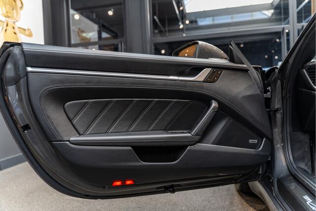 Porsche 992 911 4S Cabriolet Lift Stoelventilatie Sportdesign 3.0 Carrera 4S Bose Sportuitlaat