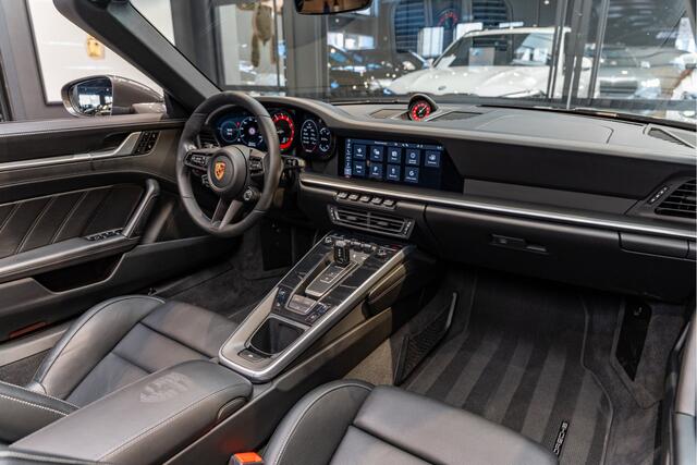 Porsche 992 911 4S Cabriolet Lift Stoelventilatie Sportdesign 3.0 Carrera 4S Bose Sportuitlaat