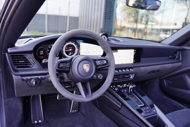 Porsche 992 911 Cabriolet 3.0 Carrera 4 GTS / NL-Auto / Sport Design / Lifting / Sportuitlaat