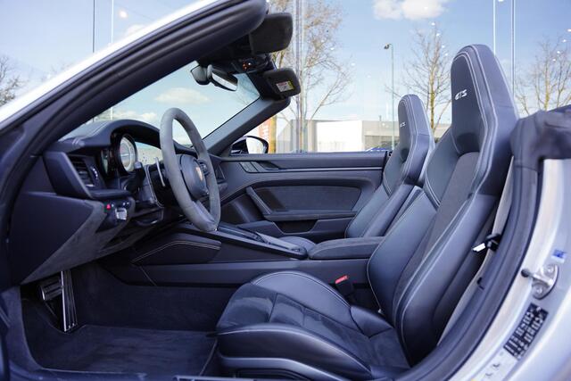 Porsche 992 911 Cabriolet 3.0 Carrera 4 GTS / NL-Auto / Sport Design / Lifting / Sportuitlaat