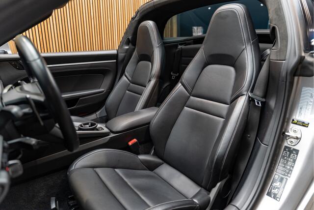 Porsche 992 911 Targa 4S SportDesign Sportuitlaat 3.0 4 S Stoelventilatie