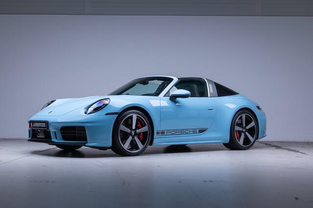 Porsche 992 911 Targa Carrera 4S PTS l Gulfblau | Nieuwprijs ¤294.395,-
