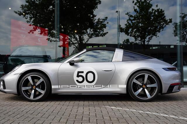 Porsche 992 911 Targa 3.0 4S Heritage Edition / Sport Design / Lift / Sportuitlaat