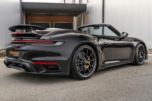 Porsche 992 911 Turbo S Cabriolet - Deep Black Metallic - Burmester