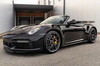 porsche-992-911-turbo-s-cabriolet--