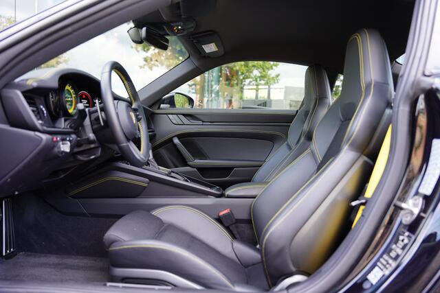 Porsche 992 911 4.0 GT3 Touring