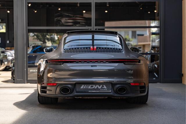 Porsche 992 911 Carrera 4S Coupé Sportdesign ACC Pano 3.0 Carrera 4 S
