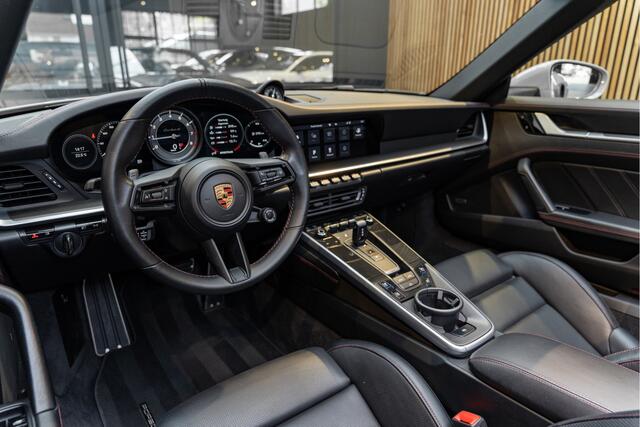 Porsche 992 911 Turbo S Cabriolet Lift 360 Camera Stoelventilatie 3.8 Turbo S
