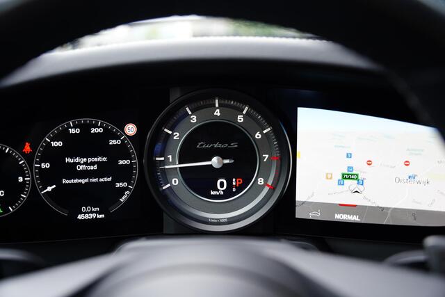 Porsche 992 911 Coupe 3.8 Turbo S BTW / PCCB / Sportuitlaat