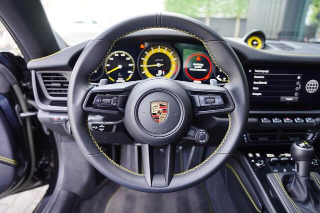 Porsche 992 911 4.0 GT3 Touring