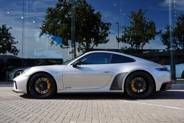 Porsche 992 911 3.0 Carrera 4 GTS Lifting Bose Sport Chrono Schuifkanteldak