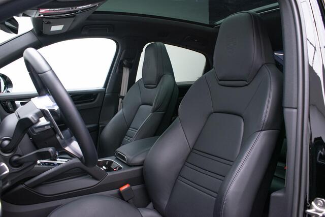 Porsche CAYENNE 3.0 E-Hybrid Platinum Edition | 360 Camera| Sportuitlaat