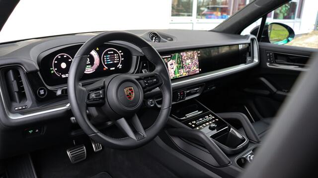 Porsche CAYENNE 4.0 Turbo E-Hybrid SportDesign | Burmester 3D | Head-up | Stoelventilatie | InnoDrive | Rear Seat Entertainment