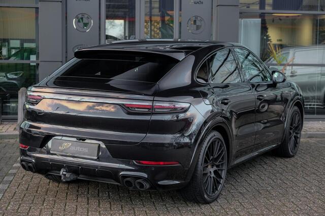 Porsche CAYENNE Coupé 3.0 E-Hybrid Panoramadak 4-Wielsturing Bose Head-up Trekhaak Rode stiksels 1e eigenaar NLauto 21" LMV