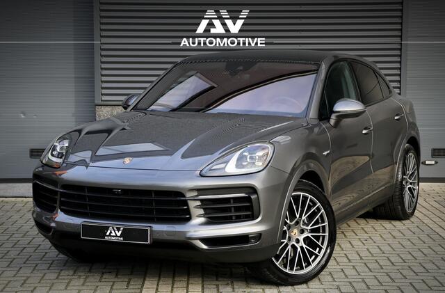 Porsche CAYENNE Coupé 3.0 E-Hybrid 462PK | Panoramadak | 360 Camera | Luchtvering | Dealer onderhouden | Sport-Chrono | 21 inch velgen | Sportuitlaat | Blind Spot | Nieuwe APK | Onderhoudsbeurt