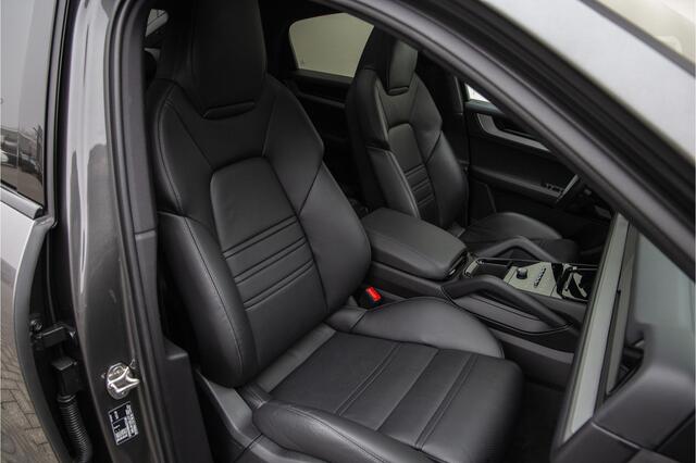 Porsche CAYENNE Coupé 3.0 S E-Hybrid 520pk Pano, Bose, Sport-Design, 18-voudige sportstoelen, Luchtvering