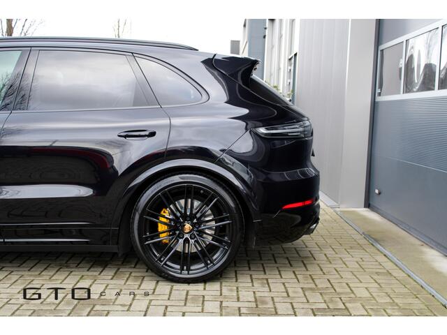 Porsche CAYENNE 4.0 Turbo PDLS+/Surround Camera / PSCB / Alcantara / Stoelventilatie/ Grayaudio Sound