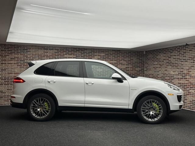 Porsche CAYENNE 3.0 S E-Hybrid Platinum Edition | Dak| Camera|