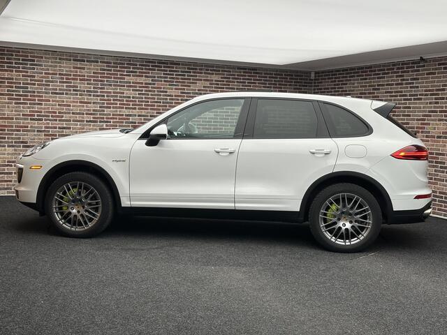 Porsche CAYENNE 3.0 S E-Hybrid Platinum Edition | Dak| Camera|