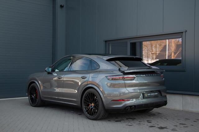 Porsche CAYENNE Coupé 3.0 462PK E-Hybrid | Sportdesign | ACC | 360 Cam | Bose | Sportuitlaat | 18 Voudig | Luchtvering PASM | Keyless | Side Assist | Apple & Android Carplay | Memory | Pano | PDLS Matrix | Stuurverwarming | BTW | Dealer O.H | NL Auto