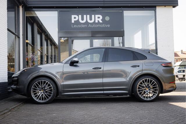 Porsche CAYENNE Coupé 3.0 E-Hybrid Sport Design Pano - 360 View - Trekhaak