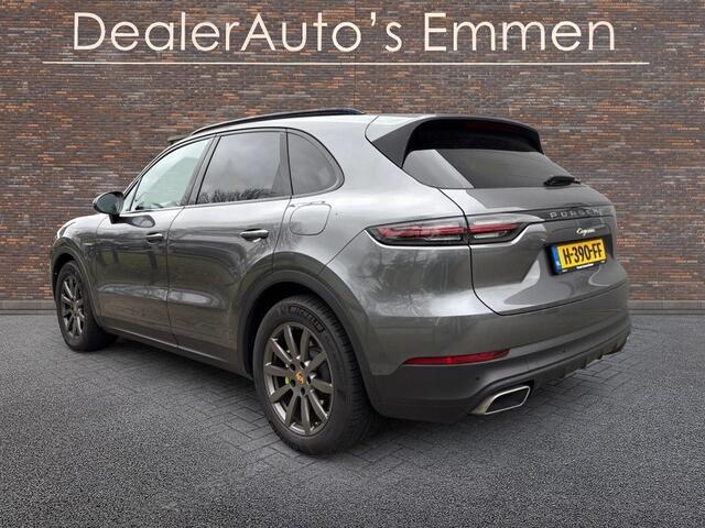 Porsche CAYENNE 3.0 E-Hybrid PANOD LED NAVI LEDER