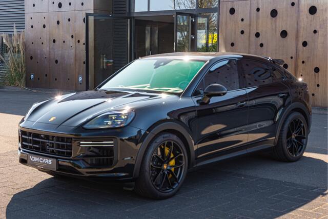 Porsche CAYENNE Coupé 4.0 Turbo E-Hybrid GT | PCCB | CARBON | PDCC | 18-WEG | INNODRIVE | SOFT-CLOSE |