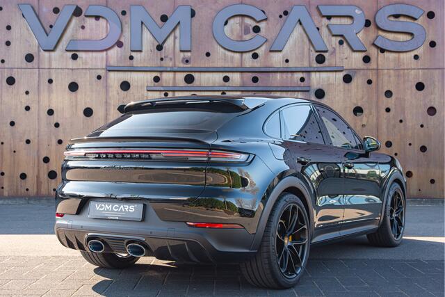 Porsche CAYENNE Coupé 4.0 Turbo E-Hybrid GT | PCCB | CARBON | PDCC | 18-WEG | INNODRIVE | SOFT-CLOSE |