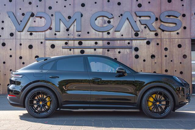 Porsche CAYENNE Coupé 4.0 Turbo E-Hybrid GT | PCCB | CARBON | PDCC | 18-WEG | INNODRIVE | SOFT-CLOSE |