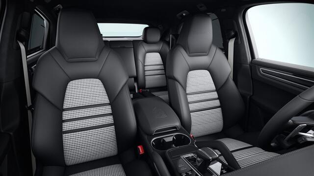 Porsche CAYENNE Turbo S E-Hybrid Coupé