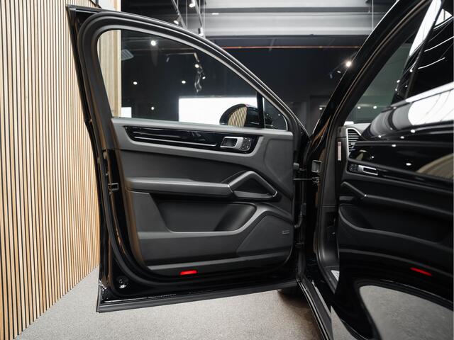 Porsche CAYENNE Coupé E-Hybrid Platinum Edition 3.0 E-Hybrid Sportstoelen Bose 22 Inch
