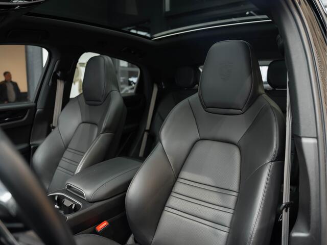 Porsche CAYENNE Coupé E-Hybrid Platinum Edition 3.0 E-Hybrid Sportstoelen Bose 22 Inch