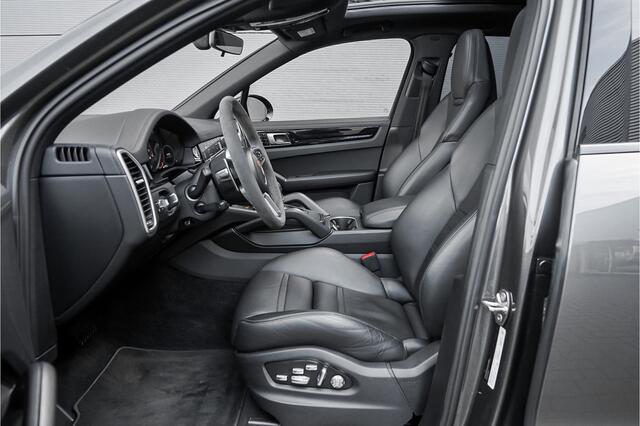 Porsche CAYENNE 3.0 E-Hybrid Sport Design Pano ACC Luchtv Bose 1e Eig