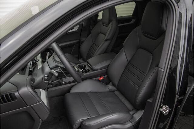 Porsche CAYENNE Coupé 3.0 S E-Hybrid 520pk Sport-Design, Bose, Sportstoelen, Sportuitlaat, Adaptive Cruise, 2025