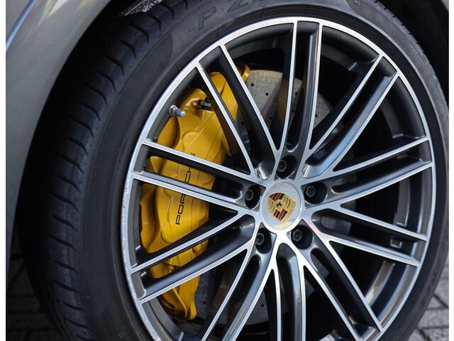 Porsche CAYENNE 3.0 E-Hybrid *Keramisch*SportDesign*Pano*Carbon*