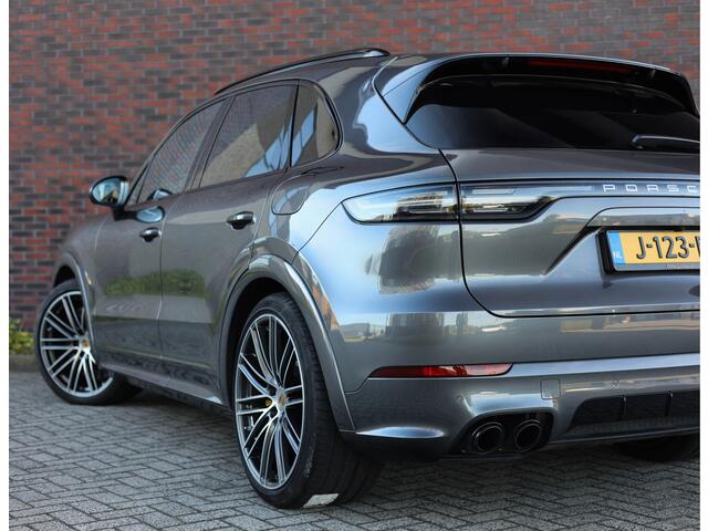 Porsche CAYENNE 3.0 E-Hybrid *Keramisch*SportDesign*Pano*Carbon*