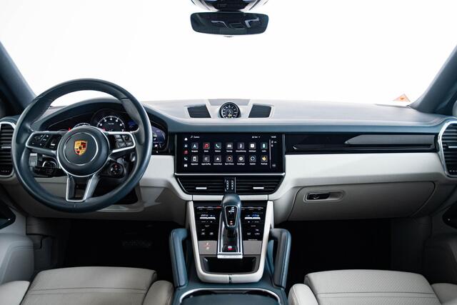 Porsche CAYENNE Coupé 3.0 E-Hybrid Luchtvering - LED Matrix - Surround View - Adaptieve cruise control - Sporteindpijpen - Rear Seat Entertainment - 21 inch - Stoelverwarming