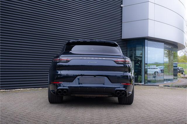 Porsche CAYENNE Coupé 3.0 E-Hybrid Platinum Edition