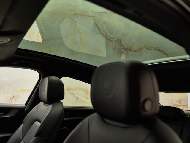Porsche CAYENNE Coupé 3.0 E-Hybrid, SportDesign, Bose, pano, luchtv., matrix-LED, memory, sportchrono, 22", tr.haak, camera, keyless, privacy