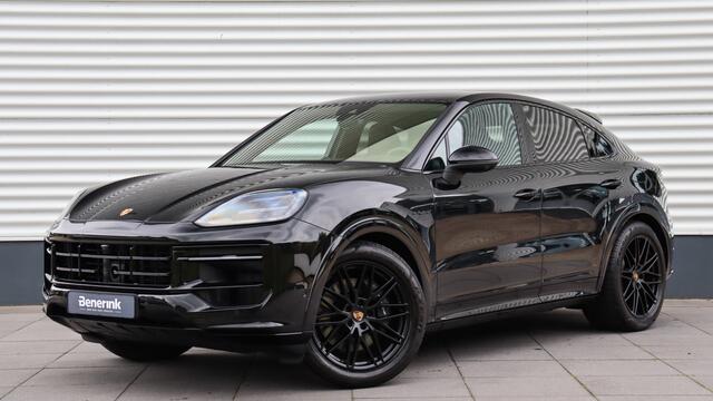 Porsche CAYENNE Coupé 3.0 E-Hybrid SportDesign | Head-up | Sportuitlaat | HD Matrix | Soft-Close | Bijrijdersdisplay | Panoramadak | Trekhaak | BOSE Sound