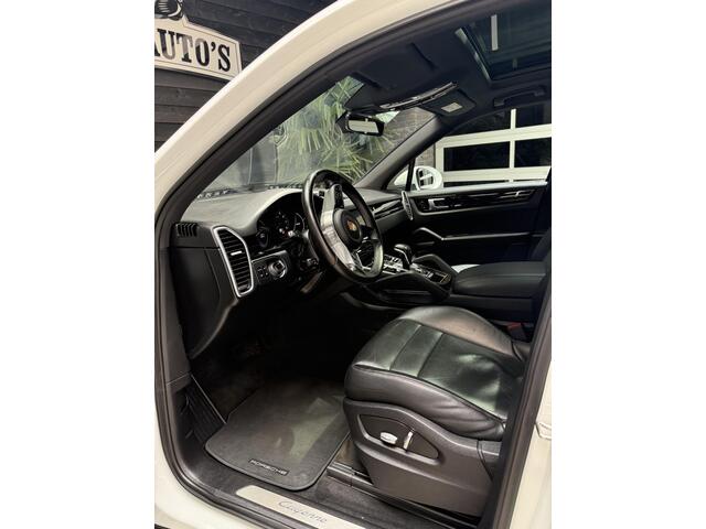 Porsche CAYENNE 3.0 V6 Panoramadak dubbele uitlaten New Model!