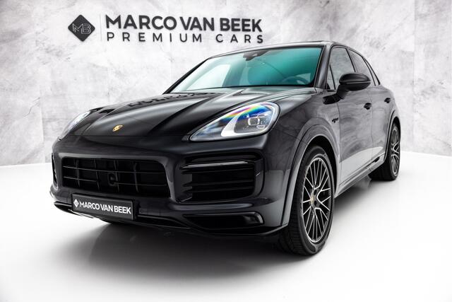 Porsche CAYENNE 3.0 E-Hybrid | Pano | Sport Design | Achterassturing | Stoelventilatie | E-Trekhaak