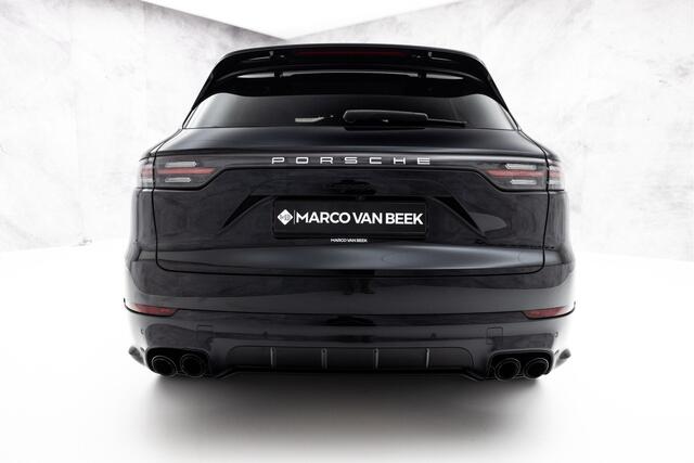 Porsche CAYENNE 3.0 E-Hybrid | Pano | Sport Design | Achterassturing | Stoelventilatie | E-Trekhaak